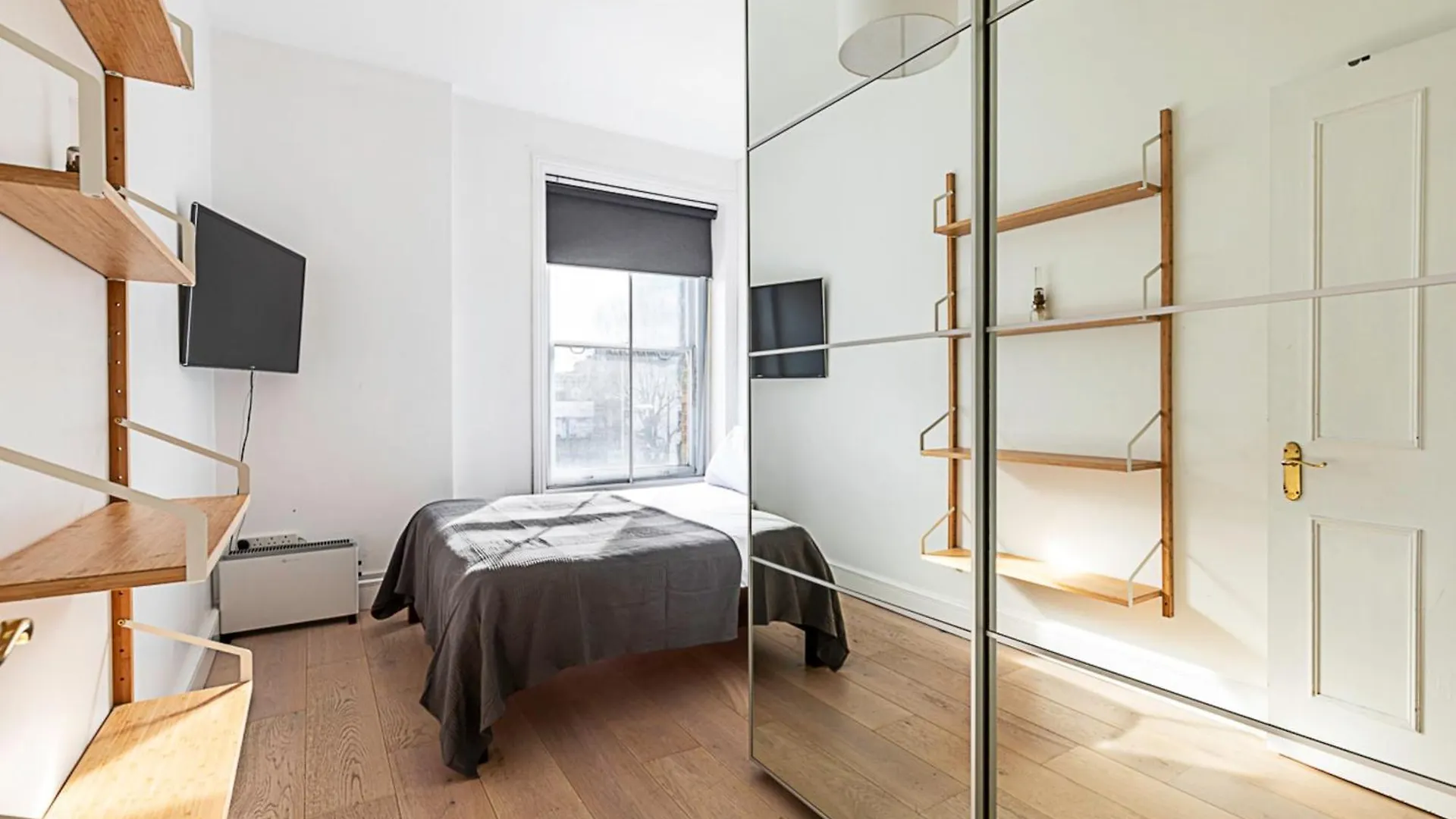 Converted Brewery Apartment With Terrace London United Kingdom
